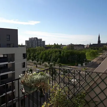 Апартаменты Place De L'etoile *