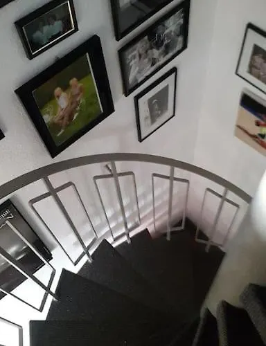 아파트 Place De L'etoile *