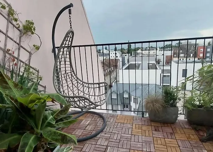 Place De L'etoile 아파트 *